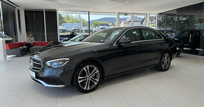 Mercedes-Benz Klasa E cena 148900 przebieg: 128525, rok produkcji 2021 z Czaplinek małe 781